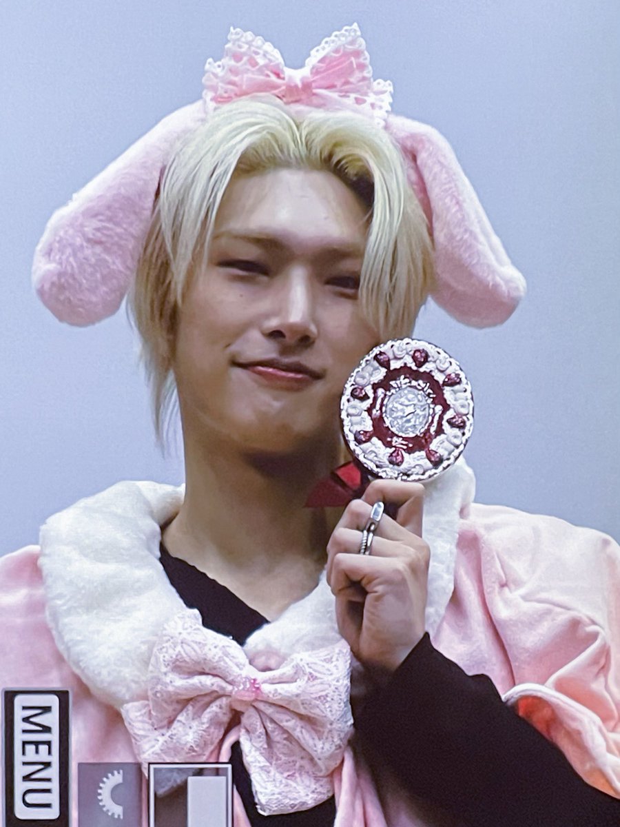 𝑨𝒅𝒐𝒓𝒆 tweet media