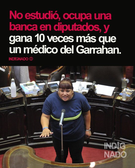 <a href="/Naty_Zaracho/">Natalia Zaracho</a> Cagar a los trabajadores..