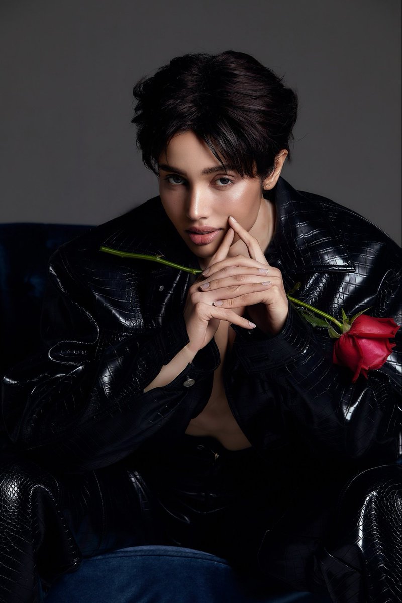 VeenaPraveenar's tweet photo. ลูกสาวแม่โตเป็นหนุ่มแล้วครับ 🌹 

#ValentinesDay2026 https://t.co/LCQV9mhtiv