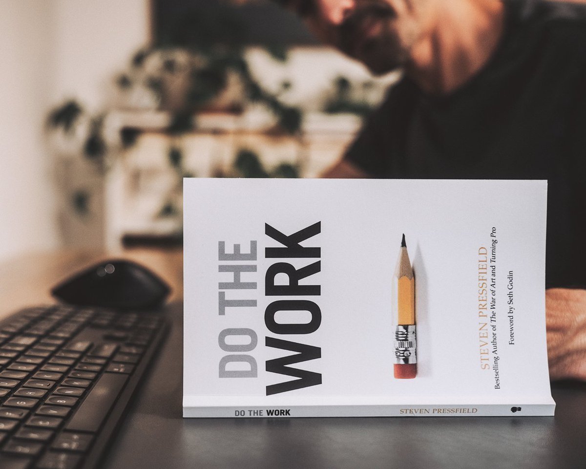 I’ve read many books, but this one changed my life:

(And no, it’s not Atomic Habits)

→ Do the Work by Steven Pressfield

His 7 rules help me crush anxiety and write every day:

But first beware…

These habits are simple to read.
Brutal to follow.

1. Start before you’re