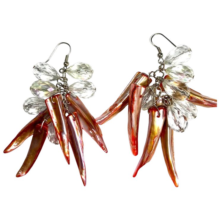 ClarasJewelry's tweet photo. $10 on Sale!
Large Bold Dangle Pink Mother Of Pearl Drop Nuggets Clear Oval Faceted Lucite Beads Pierced Earrings
#rubylane #vintage #retro #errings #sale #vintagejewelry #giftideas #jewelryaddict  #vintagebeginshere #treasures 
https://t.co/hAufM9Dvk0 https://t.co/Dm9axW8TAy