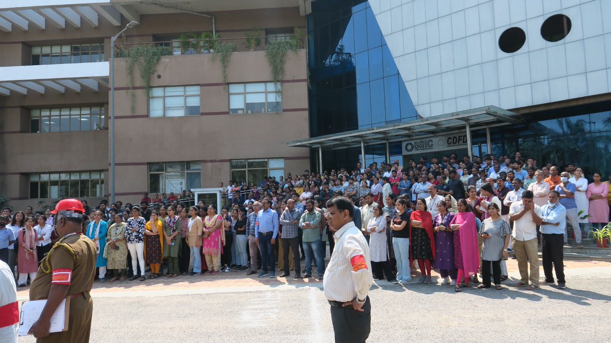 BRIC_CDFD's tweet image. BRIC–CDFD successfully conducted a fire drill today to reinforce emergency preparedness and ensure the safety of everyone on campus. The drill focused on evacuation procedures, response coordination, and awareness of fire safety protocols.

#BRICCDFD #FireDrill