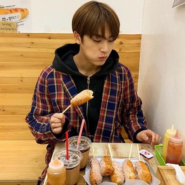 이런 사진 압도적으로 잘어울림