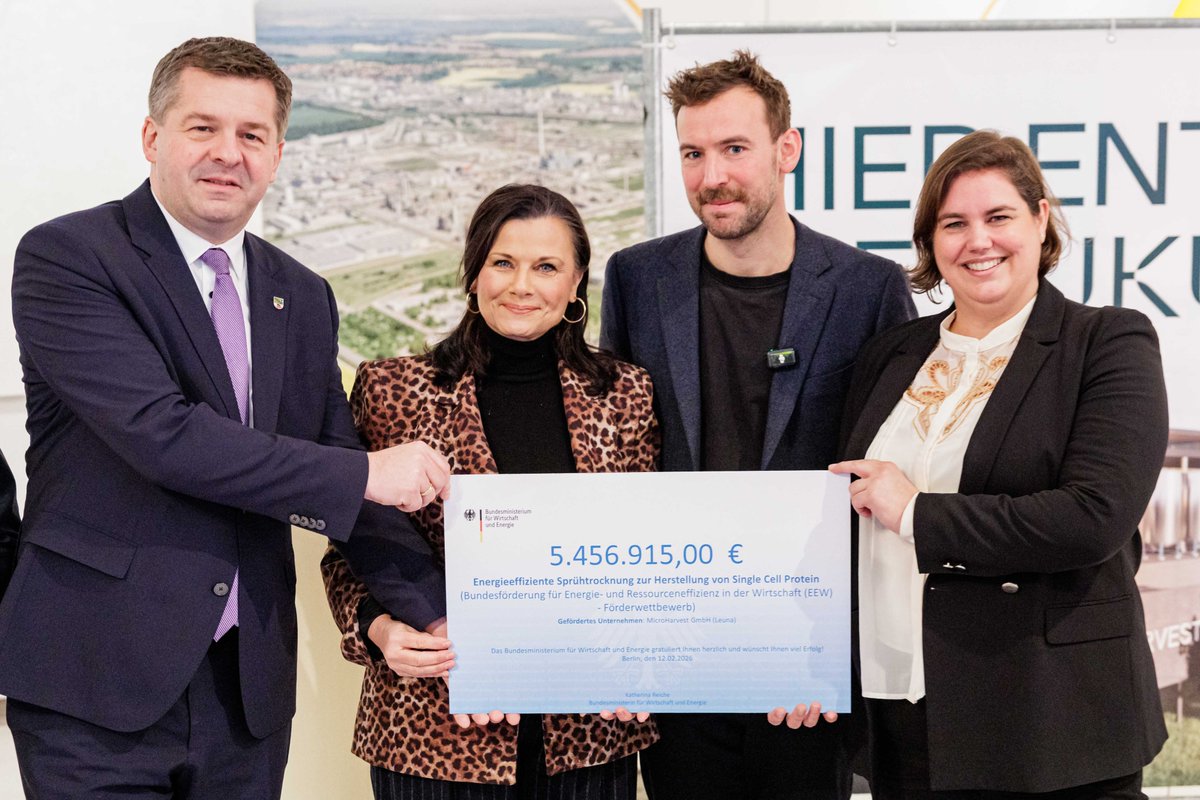 Sachsen-Anhalt tweet media