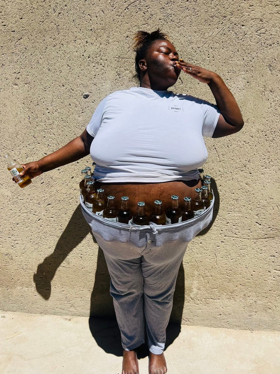 Man’s NOT Barry Roux tweet media