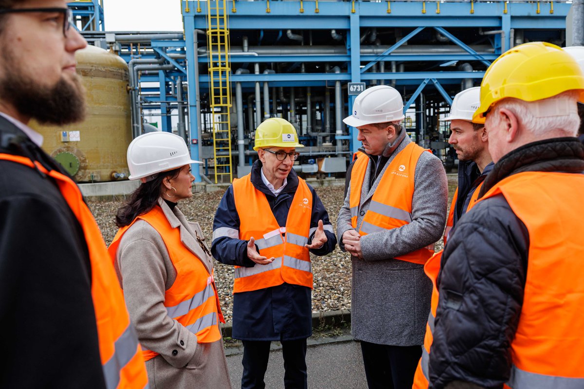 Sachsen-Anhalt tweet media