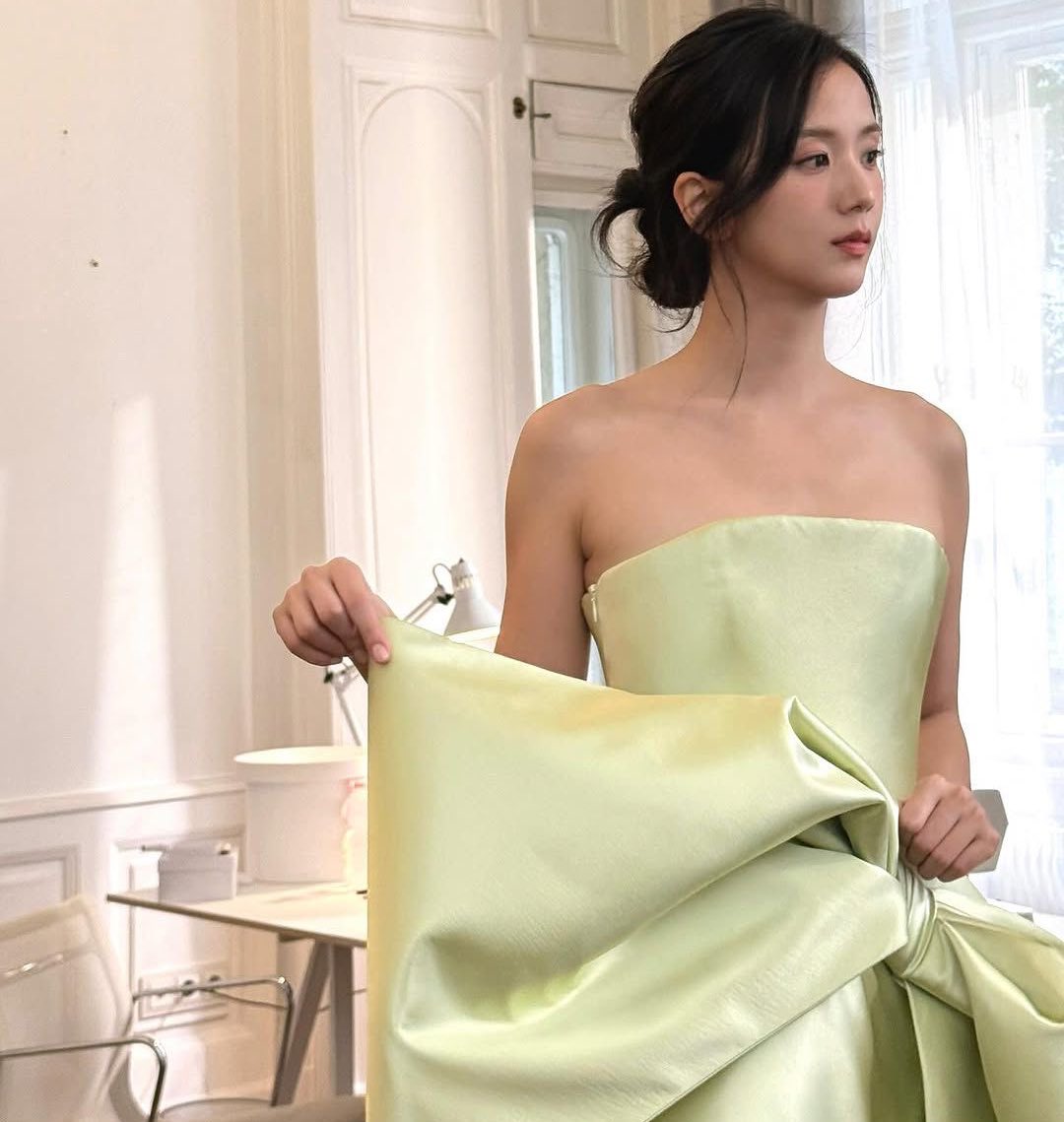 forever mourning this look