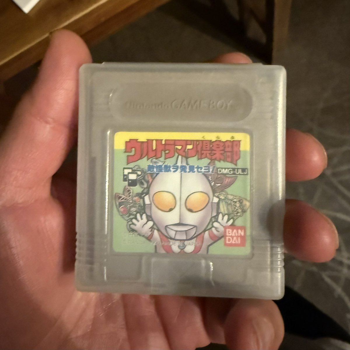 SakeLabononpe's tweet photo. ロゴの制作もさせていただいた会社様から
今度はポートレート撮影の依頼。
プロじゃないので、物物交換で
ウルトラマン倶楽部をいただきました

当日はめちゃくちゃやってたけど
記憶がほとんどなくてエモくもない。 https://t.co/vNO1RwEqeh