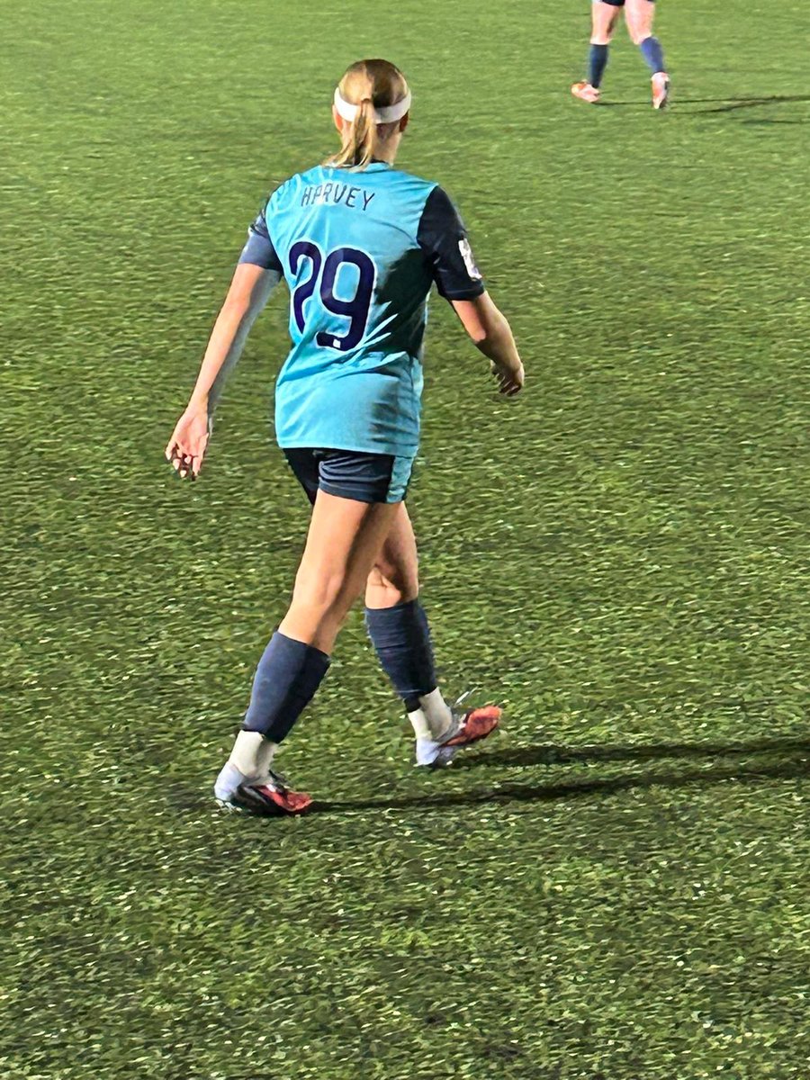 arvjj1979's tweet photo. A much needed 90 mins in the bank for my big un last night .

A good win and a clean sheet ⛔

Keep plugging away @JessHarvey44 and do your job well as you have done all season when called upon 👊⚽️

#nodossing #still16 https://t.co/4JA3xHBgaV