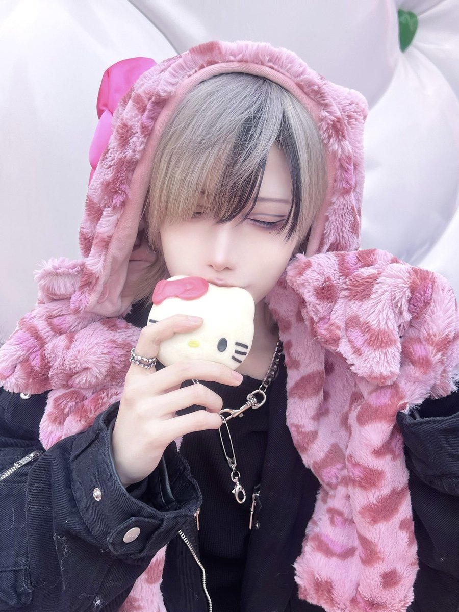 ﾐ^⸝⸝> ◦ <⸝⸝ ^ﾐ︎💕︎ྀི