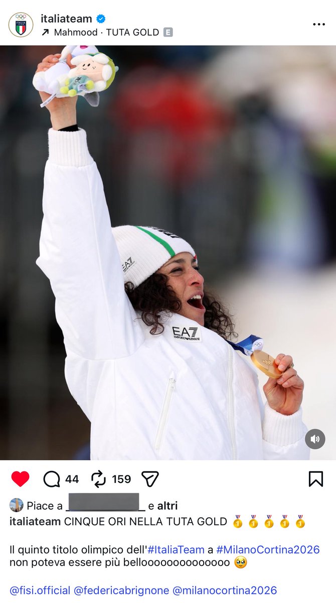 _cielodiperle's tweet photo. LA DIDASCALIA “CINQUE ORI NELLA TUTA GOLD” 😭🥇
#milanocortina2026 #olympics2026 https://t.co/vVAsno36r2
