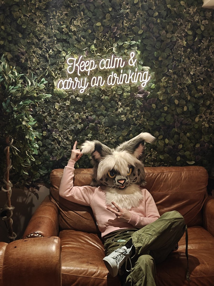 Typhoon_Lynx tweet media