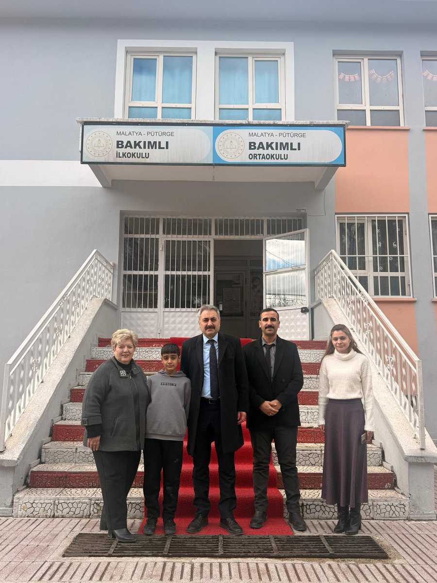 İlçe Milli Eğitim Müdürümüz sn. Mithat Ölmez ve şube müdürümüz sn. Enes Altunkaynak ile birlikte Bakımlı ilk ve ortaokulunu ziyaret ederek öğretmen ve öğrencilerle bir araya geldi.
<a href="/MalatyaMem/">MALATYA İL MİLLİ EĞİTİM MÜDÜRLÜĞÜ</a> 
<a href="/behcet_bakir/">behçet bakır 🇹🇷</a>