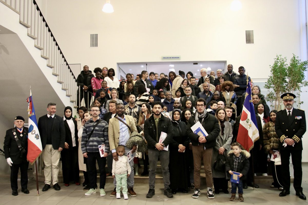 Image de Préfet de l'Eure - #Citoyenneté | Le 11/02, le préfet de l’#Eure a remis à 38 Eurois leur décret de naturalisation
Méd