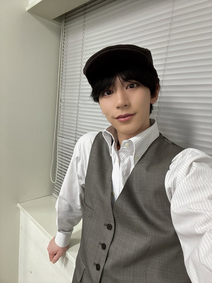 舞台 #帝都残響 
2日目ご来場ありがとうございました✒️

明日は舞台本編後のアフタートークにも
出発します！

お時間ありましたら
お付き合い宜しくお願いします🤲