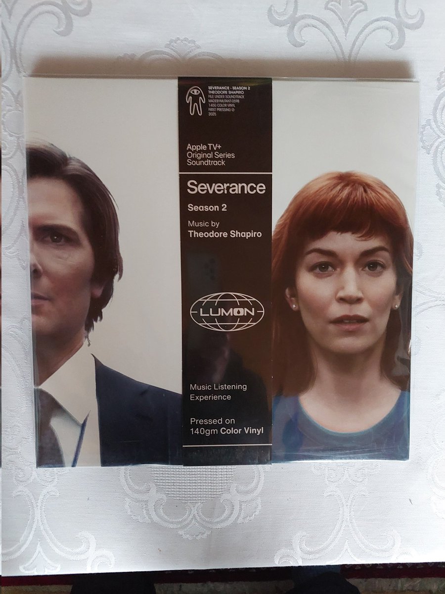 Fang des Tages 02-2026
Apple TV+
Severance: Season 2
UK-Pressing
- Obi-Strip 
- klares, graues Vinyl 
- 16-seitiges Booklet