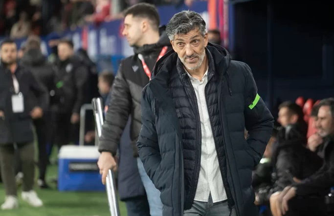 Imanol Alguacil, destituido del cargo de entrenador del Al-Shabab saudí naiz.eus/eu/info/notici…