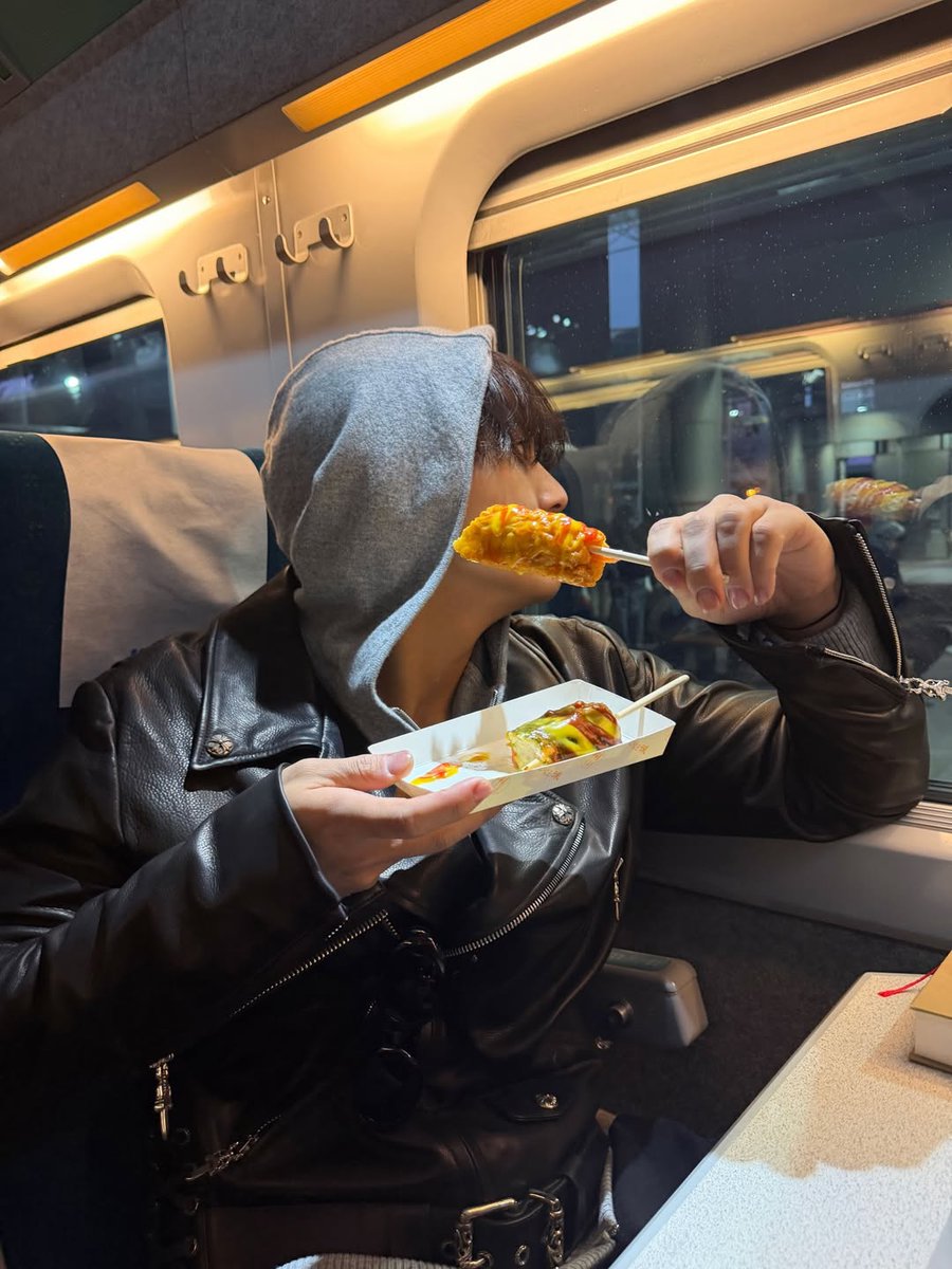 𝗞𝗮𝗹𝘆𝗻𝗮. tweet media