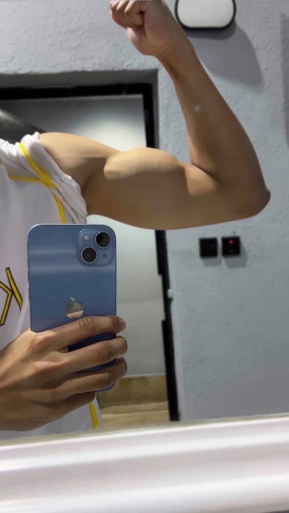 Abdulaziz tweet media