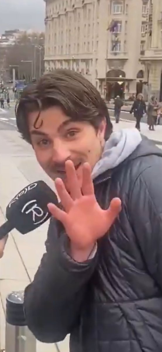 El amigo de Vito Quiles, el de “dame la pistoIa, que lo hago yo”👇🏼

Gijonés, 30 años, amplio historial delictivo,  entró en prisión por un delito de asesinato en grado de tentativa.

Las 🐀 🐀 siempre se juntan.

lne.es/gijon/2026/02/…