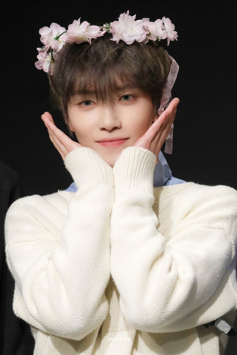 ♥️🥳해피유누데이🥳♥️

#경축_윤후왕자님_탄신일
#뉴비트 #NEWBEAT #조윤후