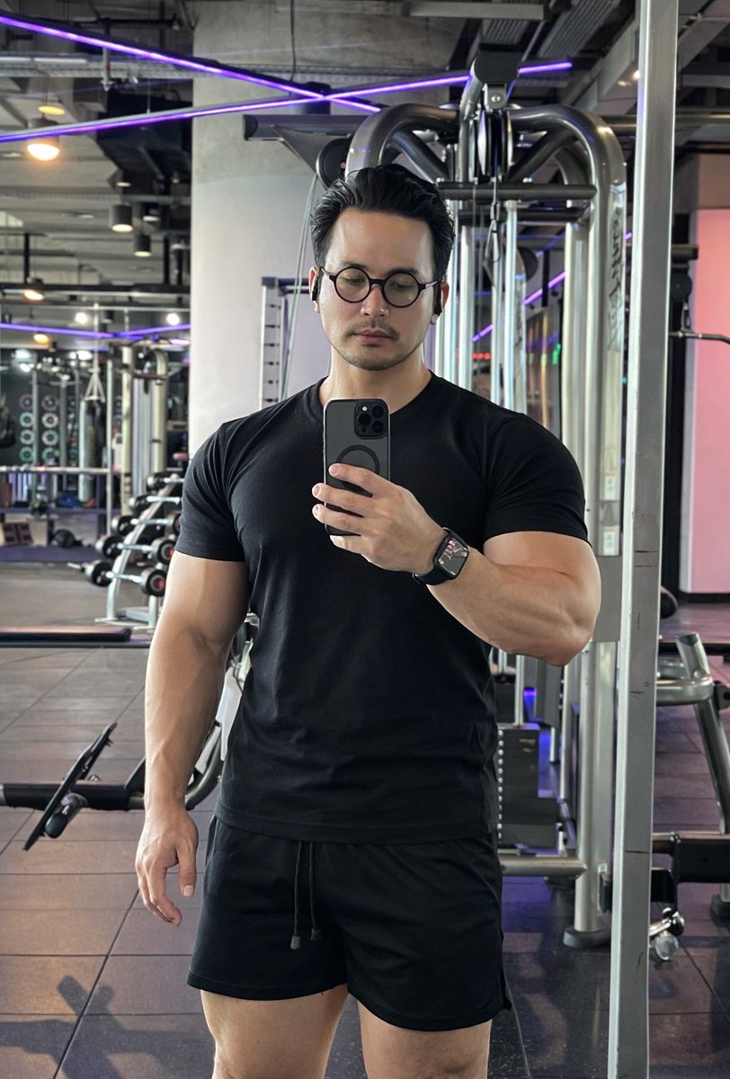 Iman indonesia tweet media