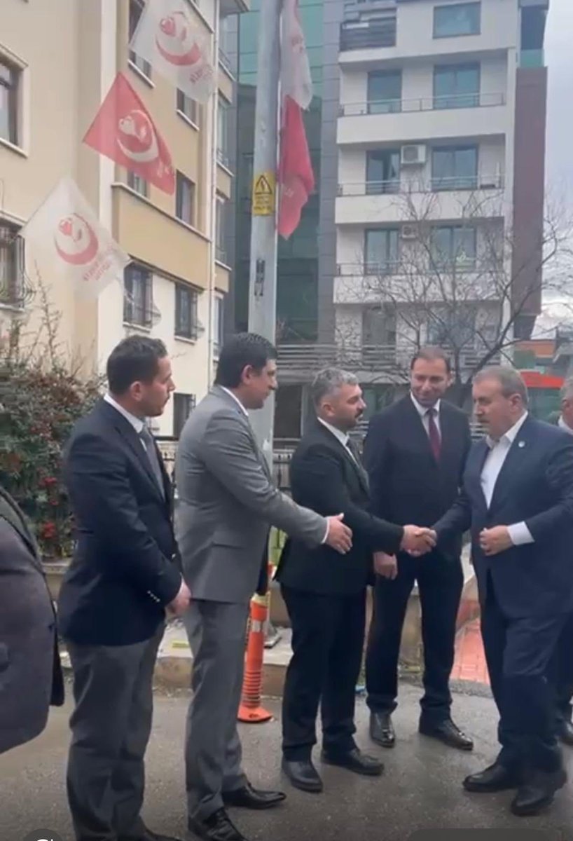 <a href="/bbpgenelmerkez/">BÜYÜK BİRLİK PARTİSİ</a> genel başkanı Sayın <a href="/Mustafa_Destici/">Mustafa Destici</a> ile genel merkez binasında görüşerek staj/çıraklık başlangıçlarımızın SGK başlangıcı sayılması için görüşme gerçekleştirerek destek sözü aldık.Teşekkür ederiz.
<a href="/bbpsamsun_/">Büyük Birlik Partisi Samsun İl Başkanlığı</a>
Elli Yedinci Yılınızda
#StajyerÇırağınDerdineÇözümBulun