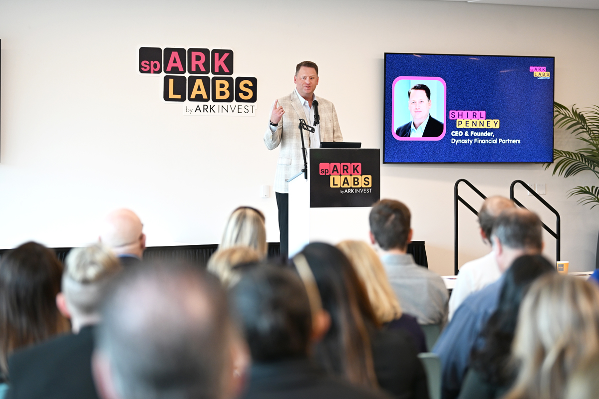 spARKbyARK's tweet photo. 🚀 Yesterday’s #InnovationShowcase, sponsored by @DynastyFP, was electric!
Inspiring remarks from our CEO Becca Brown & Shirl Penney (@DynastyFP), a keynote by Brian Murphy (@ReliaQuest), and congrats to $1K pitch winner Jonathan Mest, Founder of ChatRank! 👏
#spARKLabs ⚡️ https://t.co/b0QCjszrsA