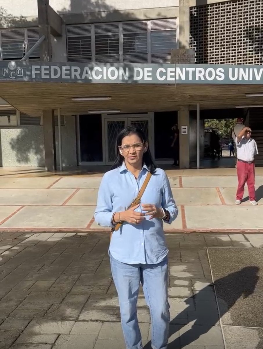 #DiaDeLaJuventud desde la UCV acompañamos el llamado de nuestros estudiantes y toda la juventud venezolana! Que viva la juventud Que viva la Libertad!!!! <a href="/ProyectoVzla/">Proyecto Venezuela</a> <a href="/unidadvenezuela/">Unidad Venezuela</a> <a href="/FCU_UCVe/">FCU UCV</a>