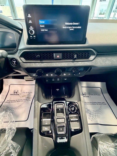 The highly anticipated 2026 Honda Prelude has arrived at Reineke Honda — and it showed up in Boost Blue Pearl 🔵🔥

Fun fact: When the Prelude debuted in 1978, it was the first Honda to feature a standard power moonroof.

#HondaPrelude #BoostBluePearl #ReinekeHonda