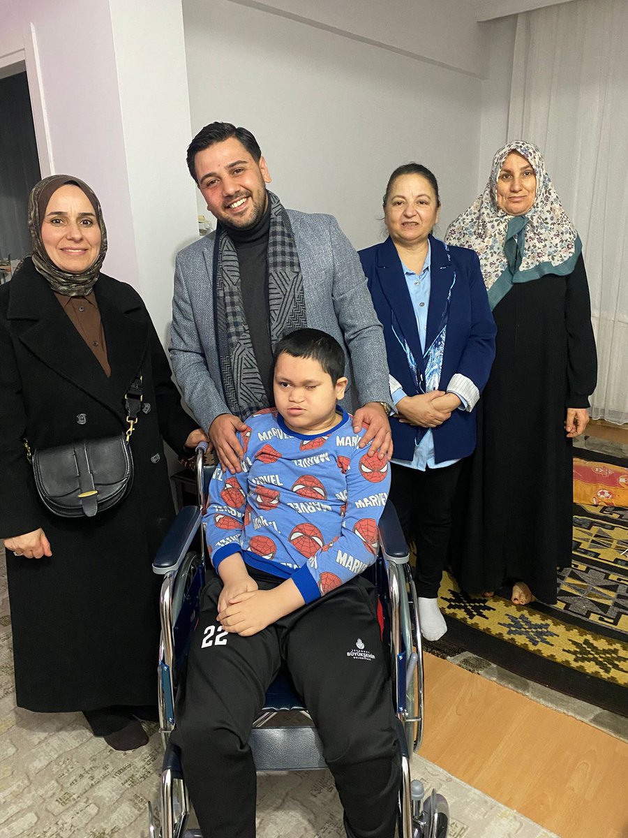 Hayatı paylaşmak için engel yok! 🌟

​Bugün bir kardeşimizin dünyasına dokunmanın, hareket özgürlüğüne katkı sunmanın mutluluğunu yaşadık. Sosyal Politikalar Başkanlığı olarak, Engelliler Komisyonumuzla birlikte her zaman sahada, her zaman yanınızdayız.🤝
 
Küçük bir destek,