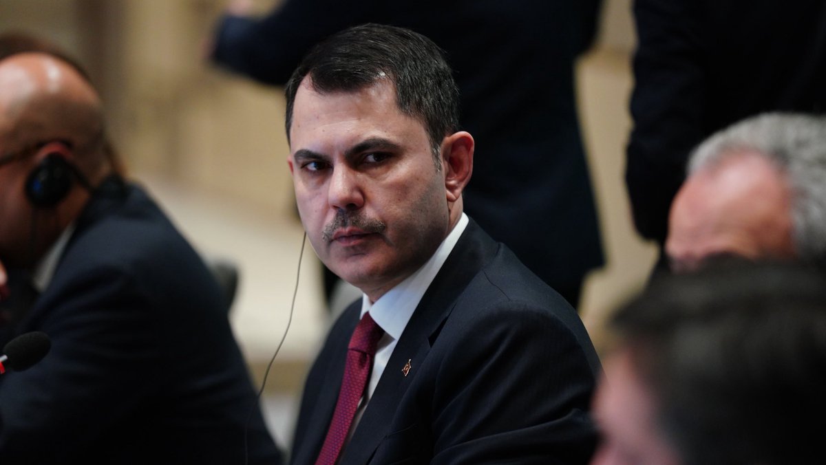 COP31 Başkanlığı ile Birleşmiş Milletler İklim Değişikliği Çerçeve Sözleşmesi Sekretaryası arasında gerçekleştirdiğimiz Başlangıç Toplantısının 2. günündeyiz.

Konferansa yönelik hazırlıkları, eylem planımızı ayrıntılı şekilde ele alıyor;  istişarelerimize devam ediyoruz.