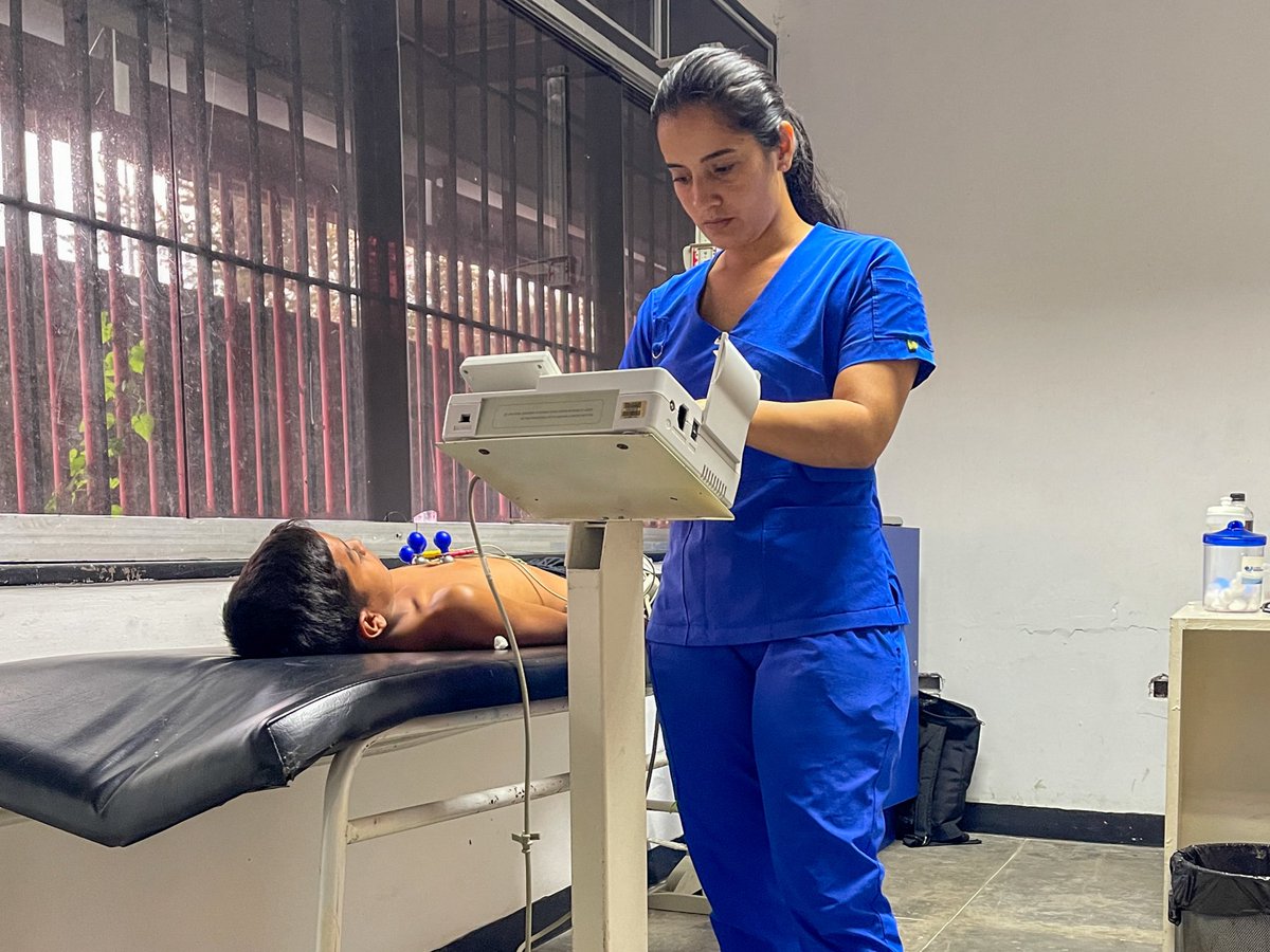 Cantera_DTFC's tweet image. #Academia | #ChequeoMédico | Por medio de estos exámenes llevamos un control de los antecedentes patológicos y familiares de los canteranos, velando siempre por el bienestar físico de nuestros niños aurinegros de cara a la T-2026 🫡

#VamosTáchira💛🖤