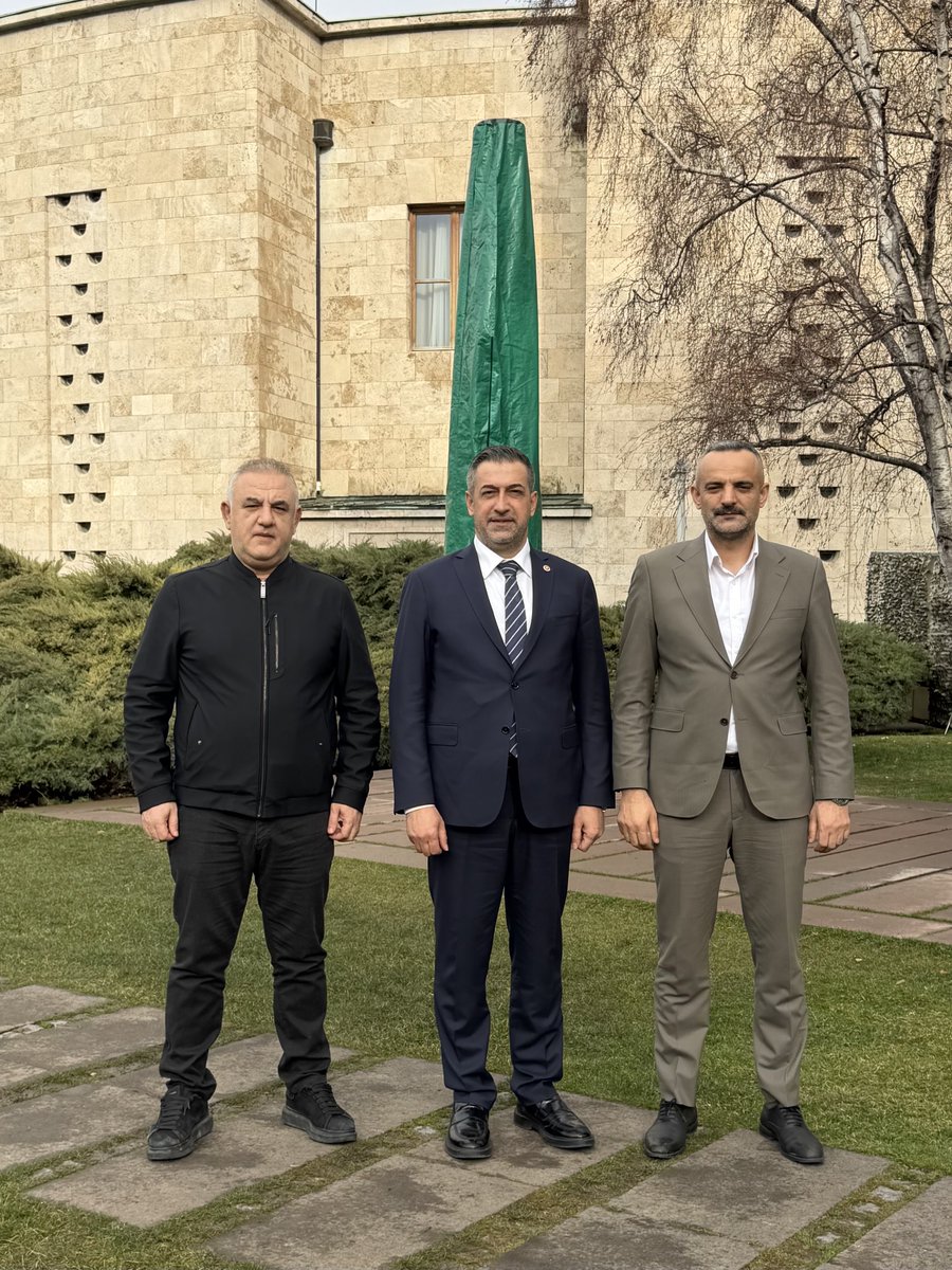 Kıymetli Akrabalarım Sn.M.Fatih Kayhan Ağabeyim ve Sn.Necati Çelebi TBMM’de misafirimiz oldular. 

Var olsunlar, teşekkür ederim.