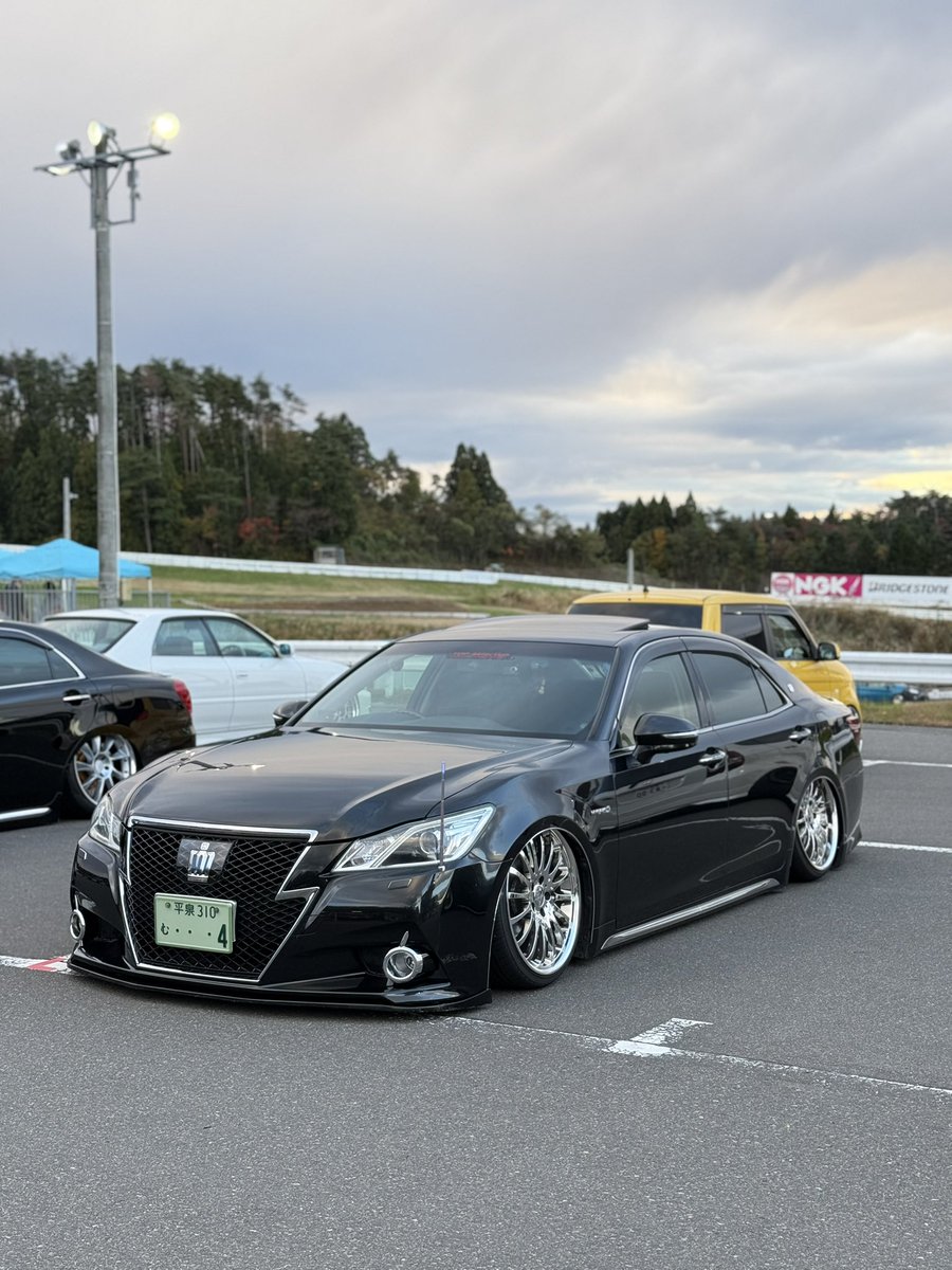 たくま tweet media