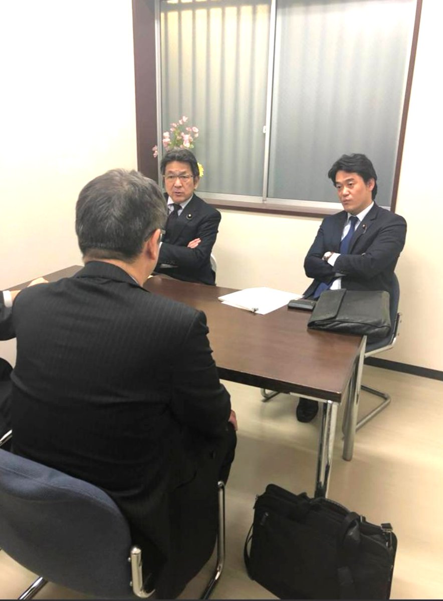 もう、こんな風に恫喝されることはないんだね。
よかったね、官僚さん😊