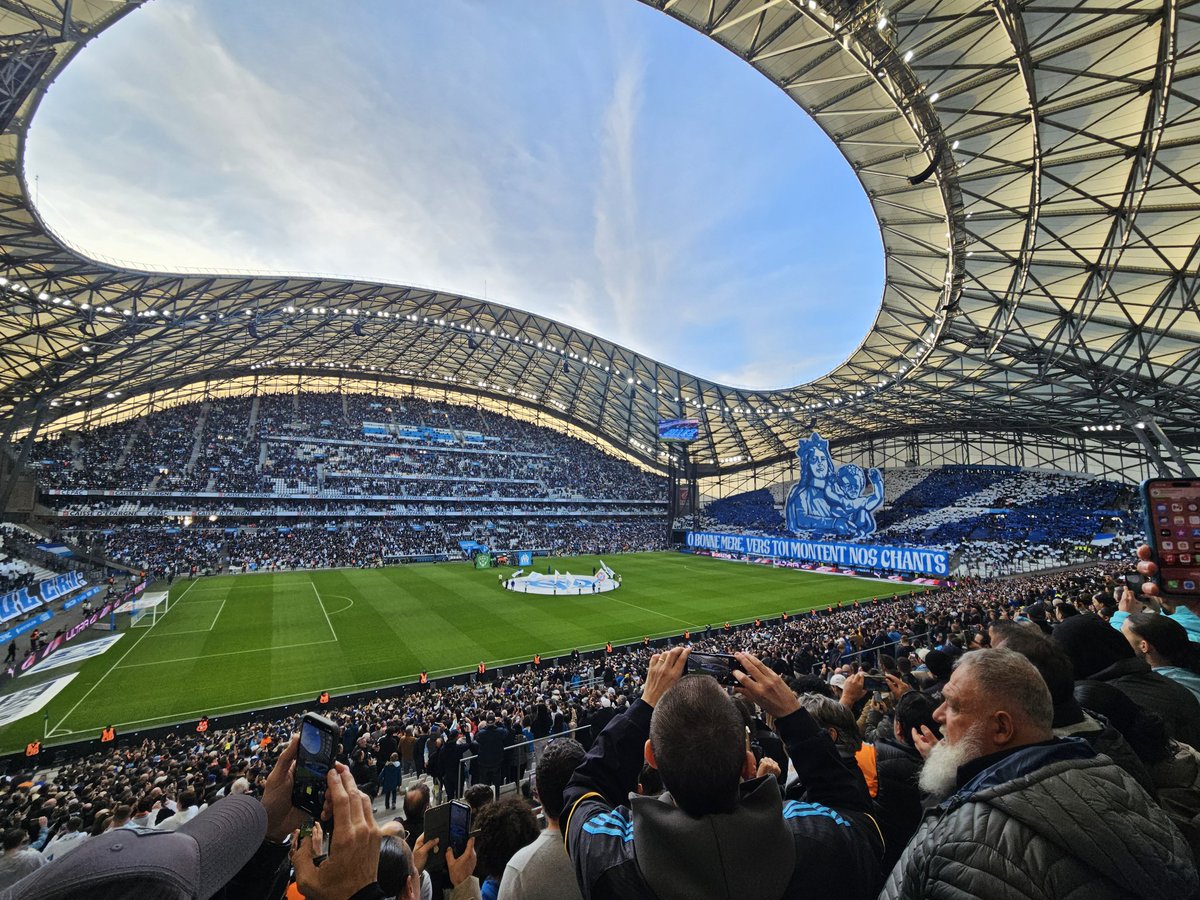 Theopchh's tweet photo. Je vends ma place d'abonnement pour OM/STRASBOURG 
40€
Catégorie 6
GANAY C
Rang 46 Place 5
Plusieurs preuves de ventes + carte d'identité
Possibilité d'une 2ème place le rang juste en dessous
#OMRCSA #TeamOM https://t.co/7t5dSYS5xx