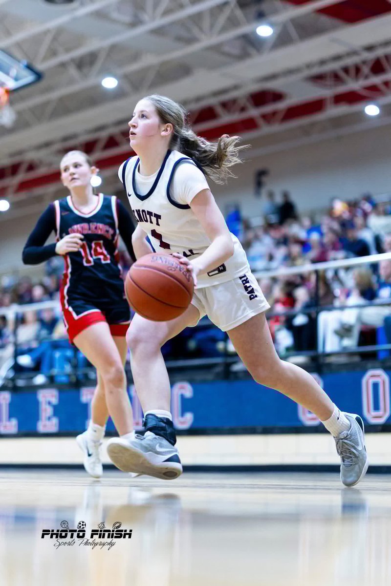 riseupsports1's tweet photo. Dani McAlarnis (co 2030) had 20 points while hitting four 3โs to help give Knott Central 49-47 win over Lawrence County.
#KnowHerName
Hardwood Hype coverage brought to you by @EthanGrantz99 https://t.co/CM5qRUZQiI