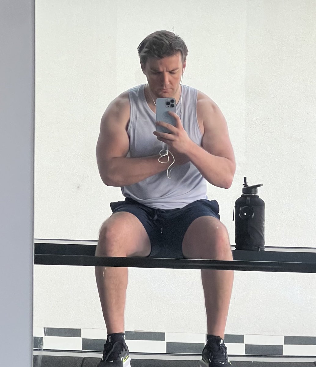 Luke Dale tweet media