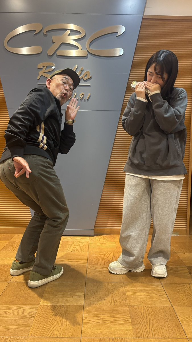 fridayscraper's tweet photo. #木曜スクラッパー 147回目の放送でした！

何でもないようなことが幸せだと感じる放送でした🛣️

一年に一回の特別な一曲を流せて、ご満悦な秘書もいます✨

移動の時はしまうま🦓で！

タイムフリーはこちらから⬇️
戸井康成の木曜スクラッパー2026/2/12(木) https://t.co/0taL8epFlX https://t.co/Vg7XPIkhWW