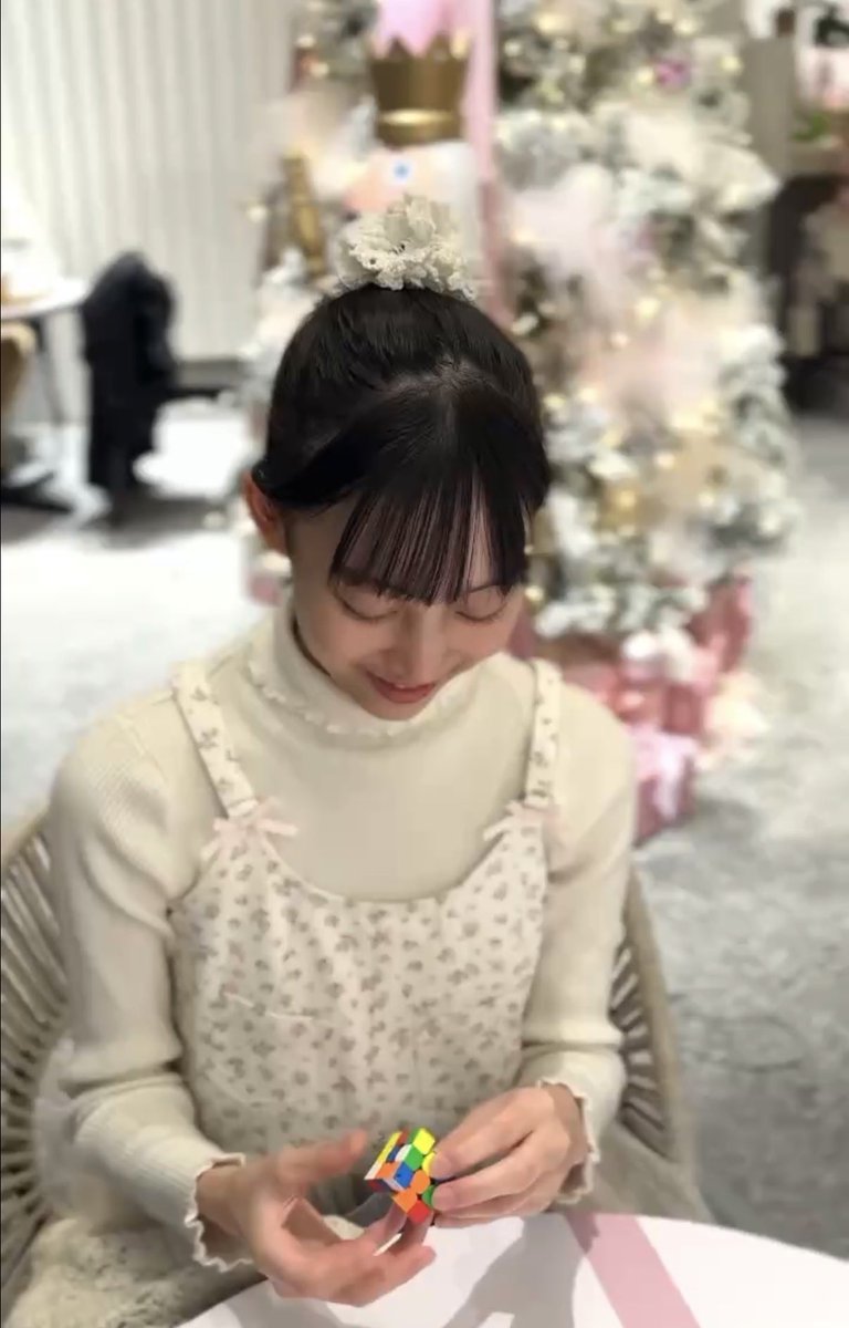 井手柚花 tweet media