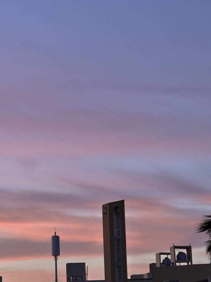 NFKH00's tweet photo. One day in #Riyadh https://t.co/dIuputskNn