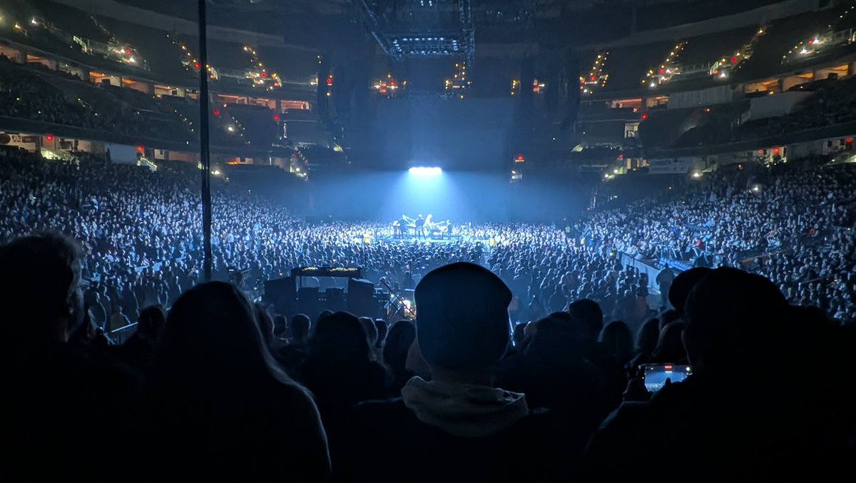 Onehourcouple tweet media