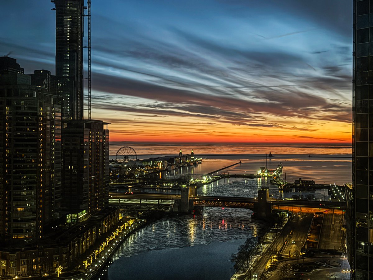 The ice is slowly melting on the Chicago River near the Lake Shore Drive Bridge. Happy Thursday morning Chicago. <a href="/WGNRadio/">WGN Radio 720</a>