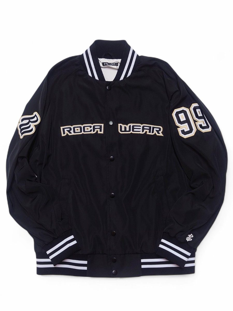 SOULSTYLEGROUP's tweet image. 【 ⁡ROCAWEAR/ロカウェア⁡ 】
2000年代に爆発的な人気を誇ったNY発アーバンヒップホップ⁡ブランド‼️
⁡スタジャン、ナイロンジャケット、クルーネック
⁡スウェット、ロンTが入荷してます🔥🔥🔥

#rocawear #ロカウェア #soulstyle #ソウルスタイル  #下北沢