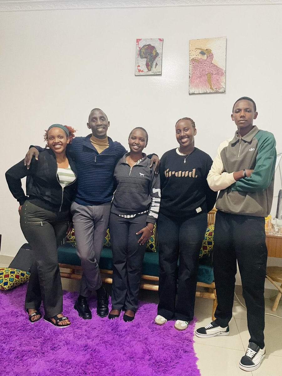 Houseoofempathy's tweet photo. Today we had discussion about various thing about healed soul, emotional intelligence and resilience Bt and intelligence and so more …… #every soul matters #we prioritize a mental health https://t.co/gABbss17CR