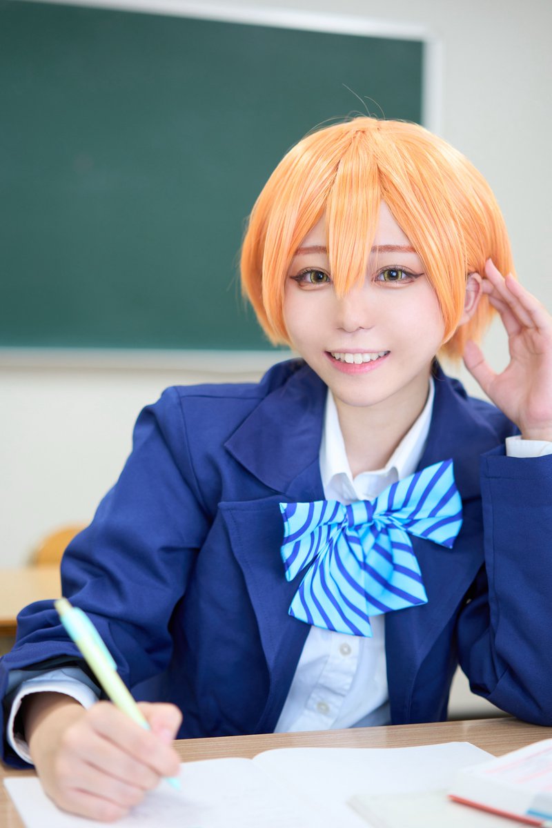 ガチ昔すぎて今より加工しました

😸🌟

cos