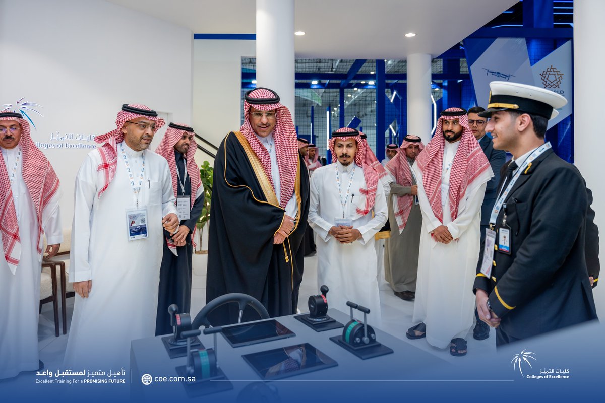 COEKSA's tweet photo. تشرفنا بزيارة مساعد وزير التعليم للتعليم الخاص والاستثمار، رئيس مجلس المديرين لشركة كليات التميّز المهندس إياد بن عبدالرحمن القرعاوي، لجناح كليات التميّز بمعرض الدفاع العالمي 2026.

#WDS2026 https://t.co/xHzXfMPzLP
