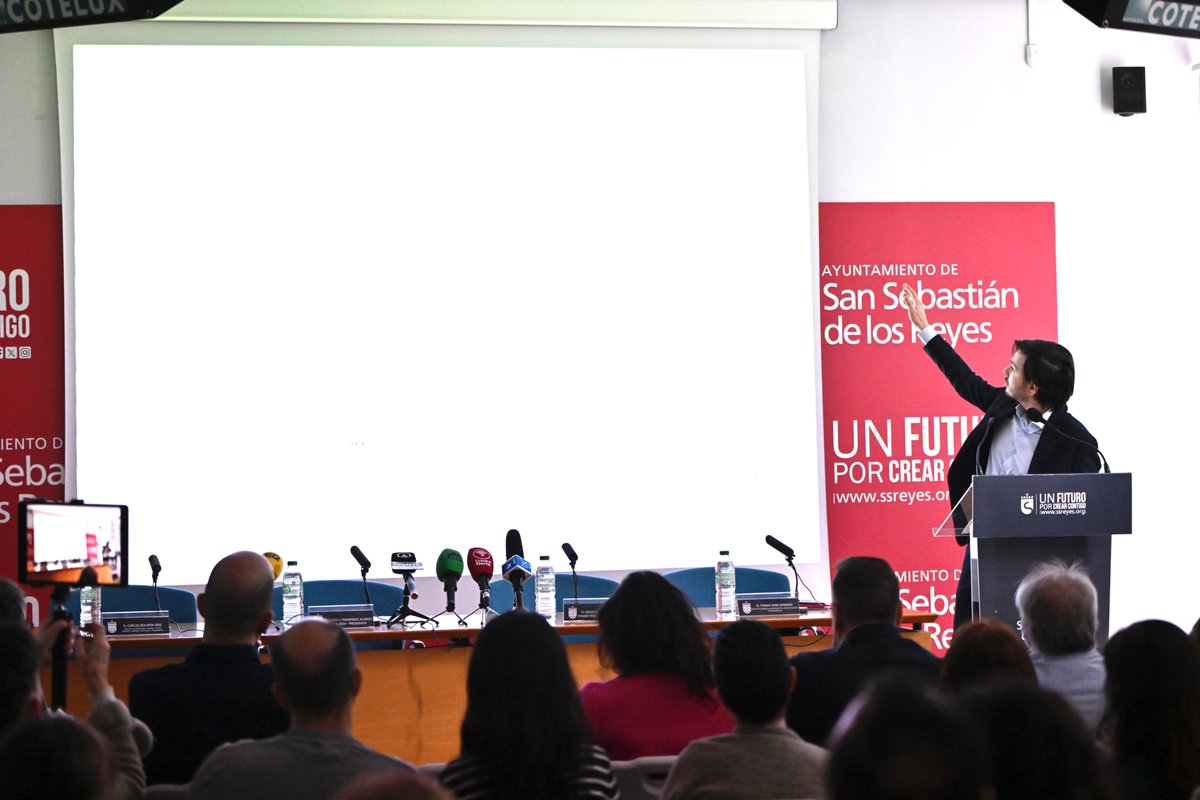 💶 El Gobierno municipal destina más de cuatro millones de euros a la recuperación de zonas verdes y la mejora de los ecosistemas urbanos en Los Arroyos y Dehesa Vieja.

La Fundación Biodiversidad aportará 1,4 millones de euros a través de fondos FEDER tras seleccionar el