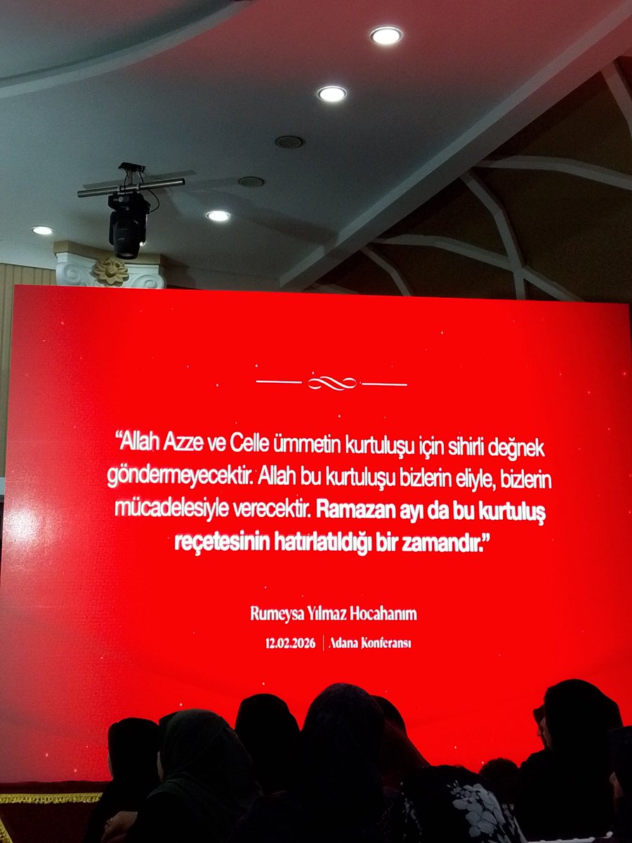 #FurkanKonferansları 
Hüznü de coşkuyu da dolu dolu yaşadığımız harika bir programdı.  Gençlerin aklını ve sağlığını alan, evlerin huzurunu çalan, ciddi bağımlılıkların olduğu bu çağda bilimin sunamadığı reçeteyi sundu bize.
Çözüm Kuran'dadır.
Emeği geçenlerden Allah razı olsun🤍